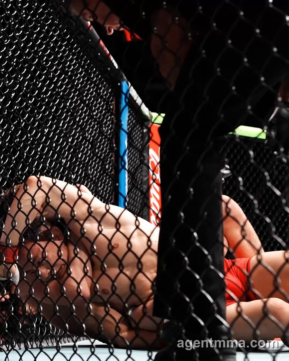 George Mangos Gana por Sumisión en la Ronda 2 en RTU5